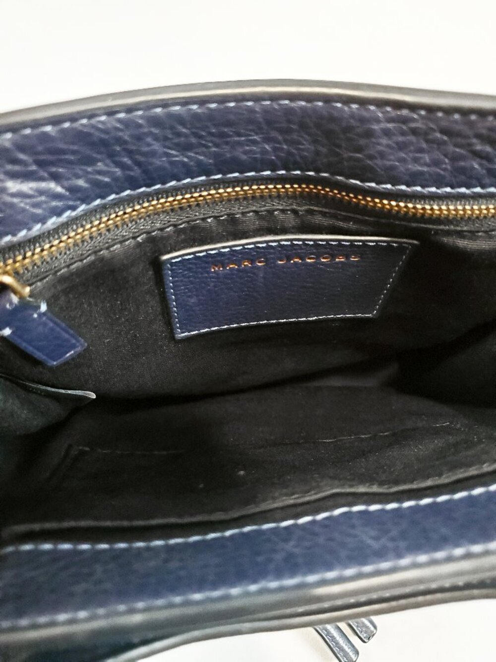 Marc Jacobs Maverick Large Saddle Shoulder Bag in Navy Blue Leather - Picture 13 of 13